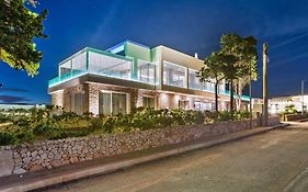 Perla Saracena Hotel & Restaurant